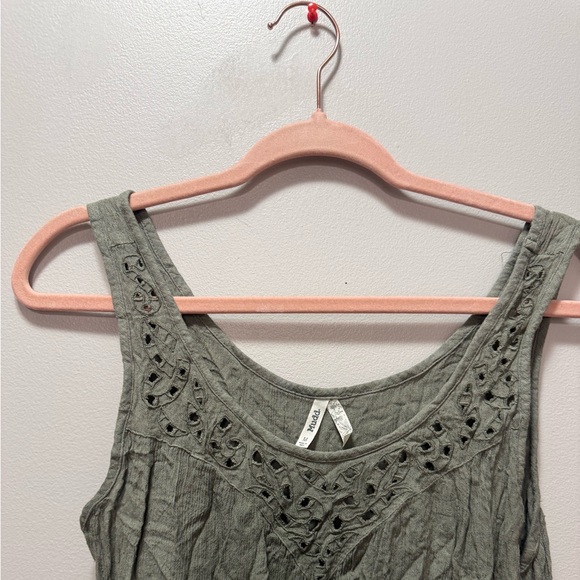 Green Tank Top - Picture 2 of 5